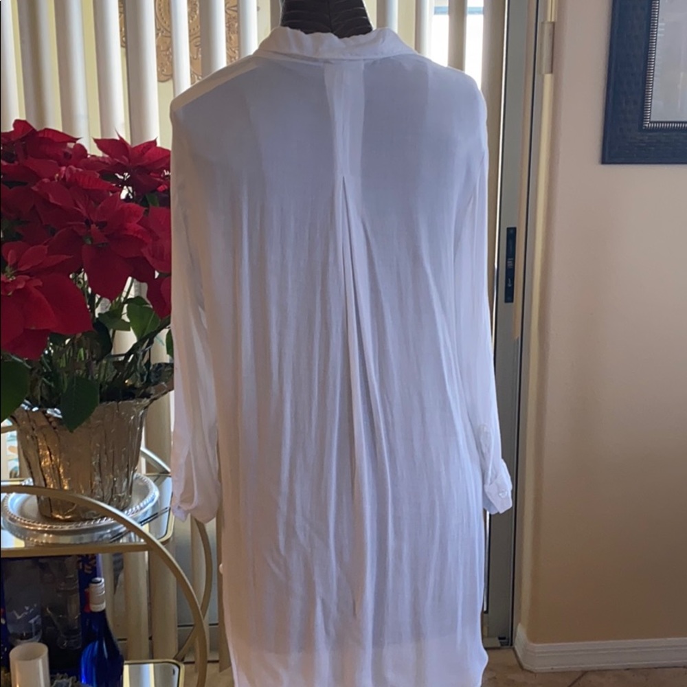 Nurture White Blouse - Picture 4 of 7